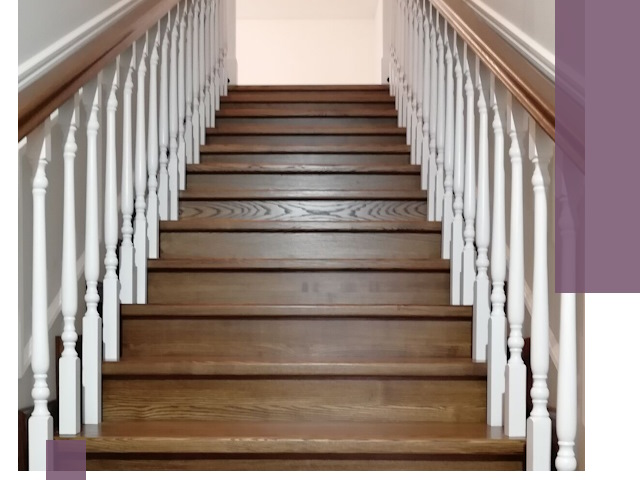 Лестницы из ясеня на заказ в Мичуринске — изготовление и монтаж