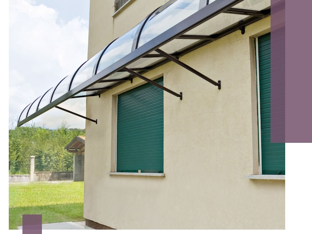 Козырьки над окнами в Мичуринске — изготовление и монтаж по выгоде