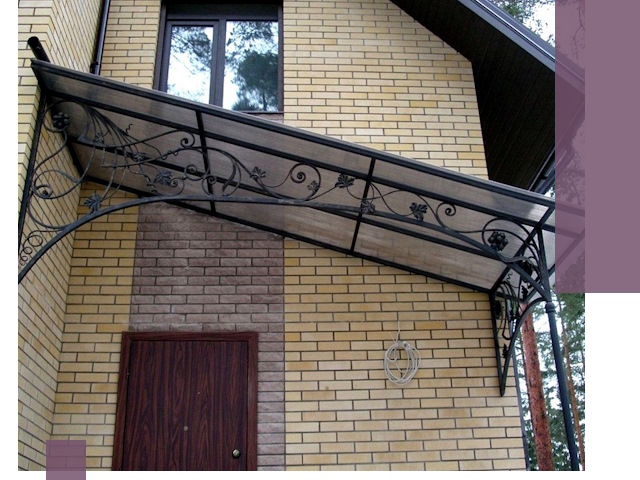 Односкатные козырьки из металла под ключ в Мичуринске